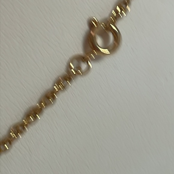 Design by LaWanna Molsbee Pearl Snowman Necklace 18” - Picture 3 of 5